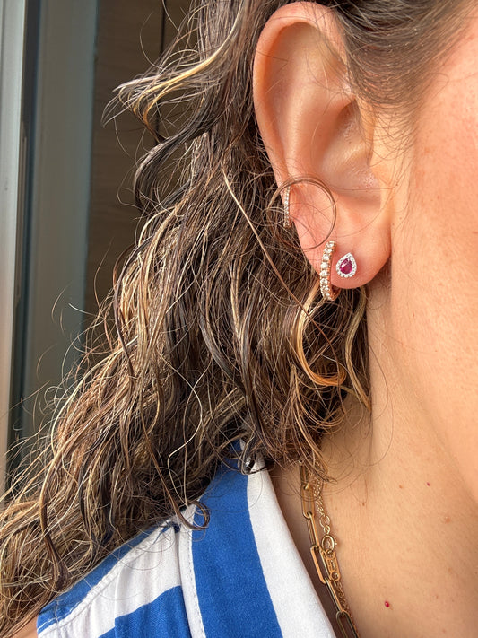 Arete mini gota rubi